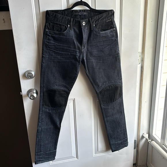 Guess Slim Tapered Jeans (33x33) - Picture 3 of 5